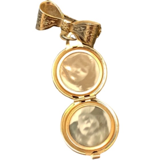 Vintage Coro Gold Plated Purple Crystal Rhinestone Bow Charm Locket Brooch - Picture 4 of 5